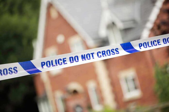 shutterstock_208616551.jpg crime scene