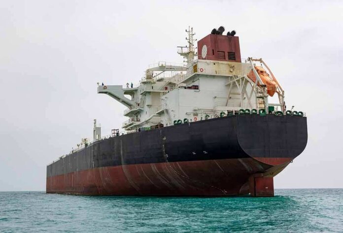shutterstock_1985991914 Large oil tanker anchored in calm sea